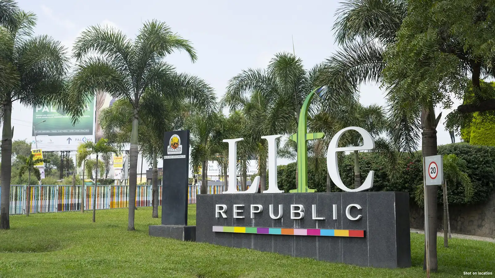 BETTER LIVING Banner